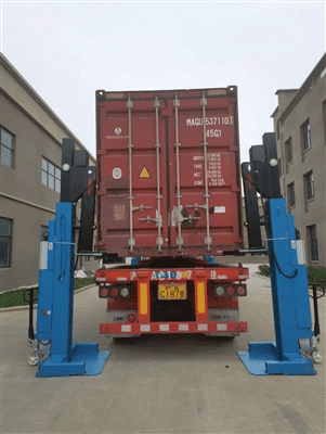 Nov sistem za dvigovanje ladijskih zabojnikov HCIC: na novo definirana učinkovitost v logistiki